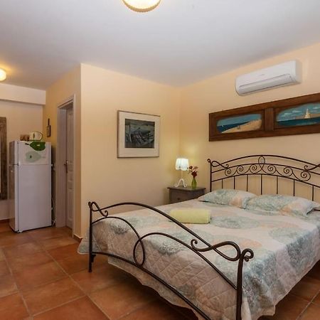 Вилла Quiet Stone House Near Plakias Agios Ioannis  Экстерьер фото